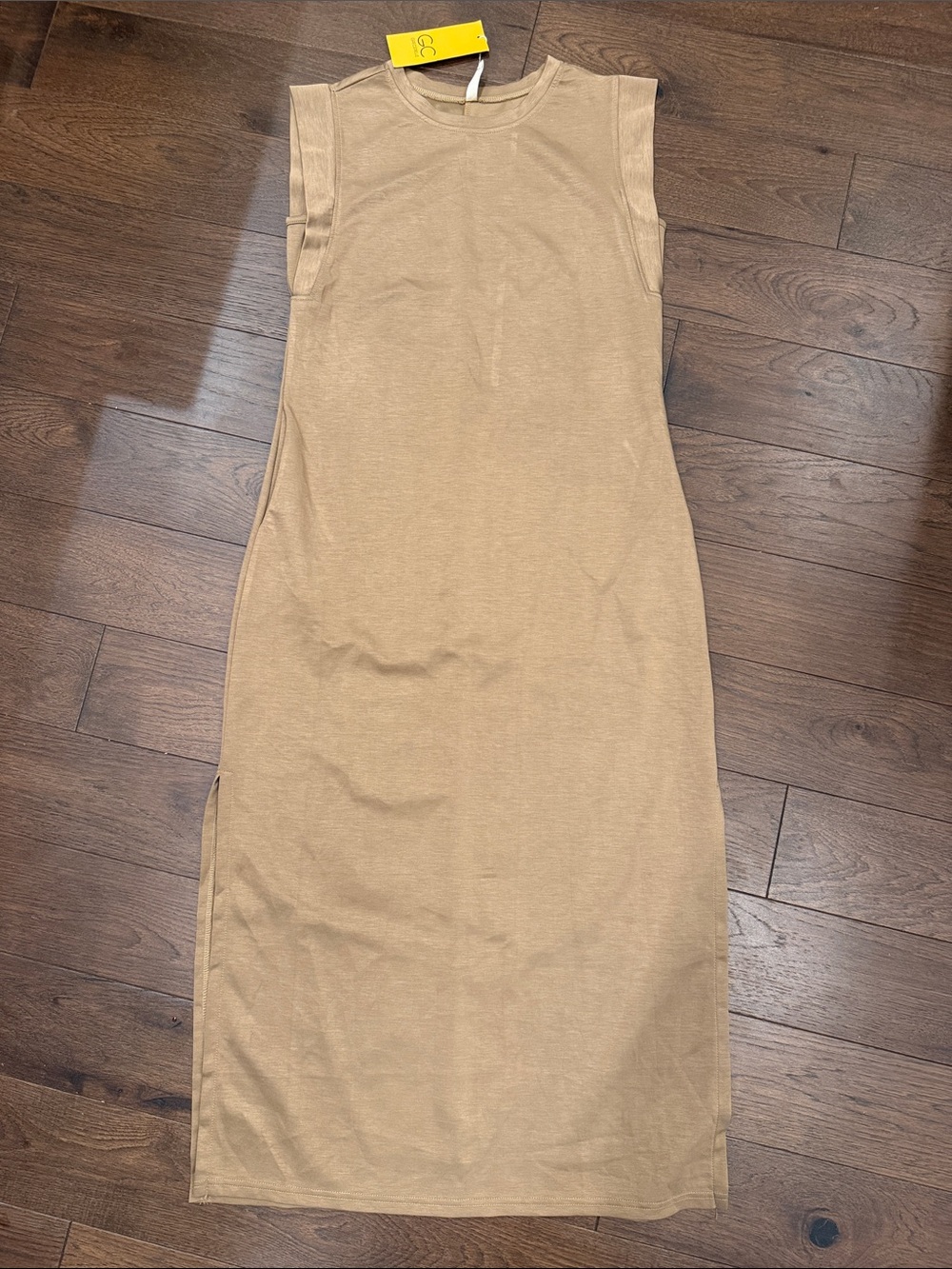Grecerelle Tan Round Neck Loose Split Wrinkle-Free Maxi Dress Medium NWT - C18